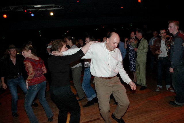 min 2006 11 25 riot 336